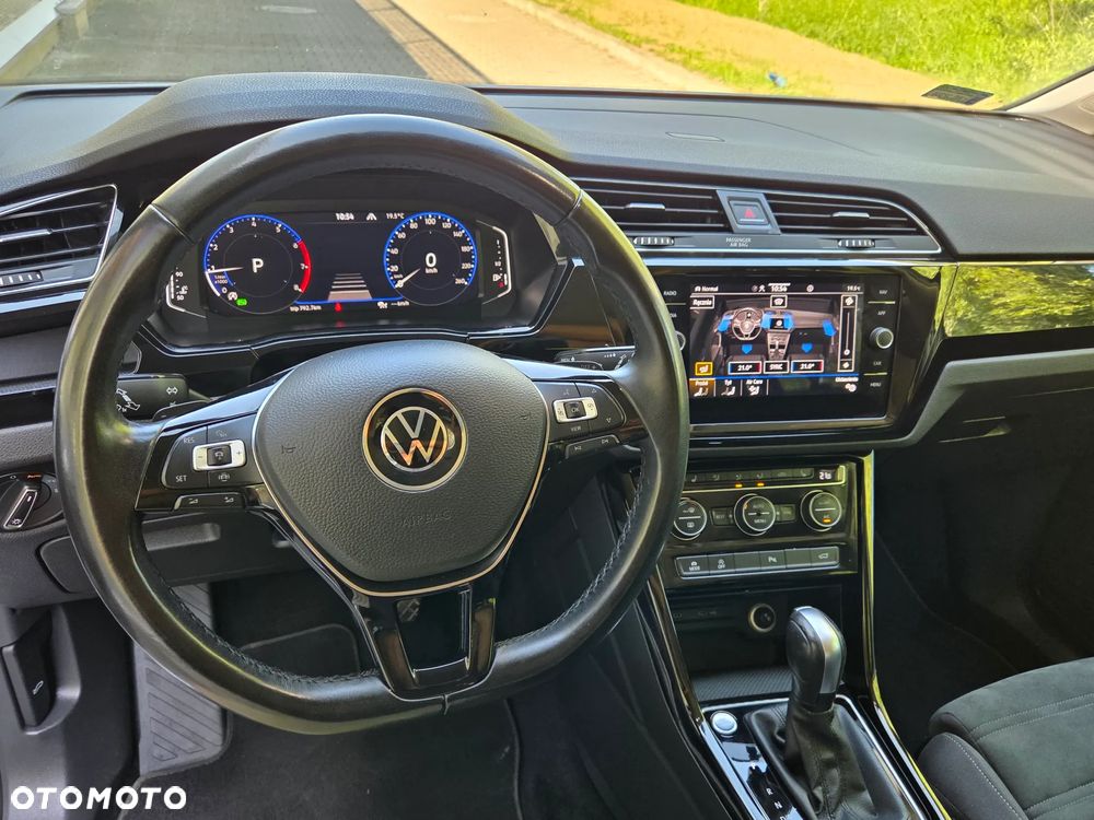 Volkswagen Touran 1.5 TSI EVO Highline DSG - 21