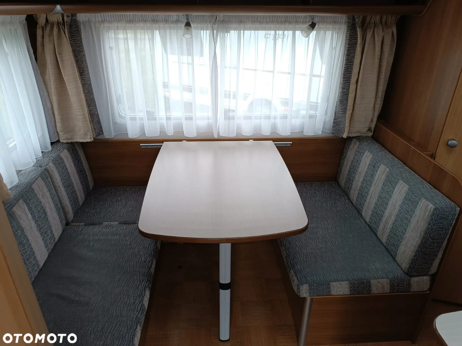 Inny CARADO HYMER - 12