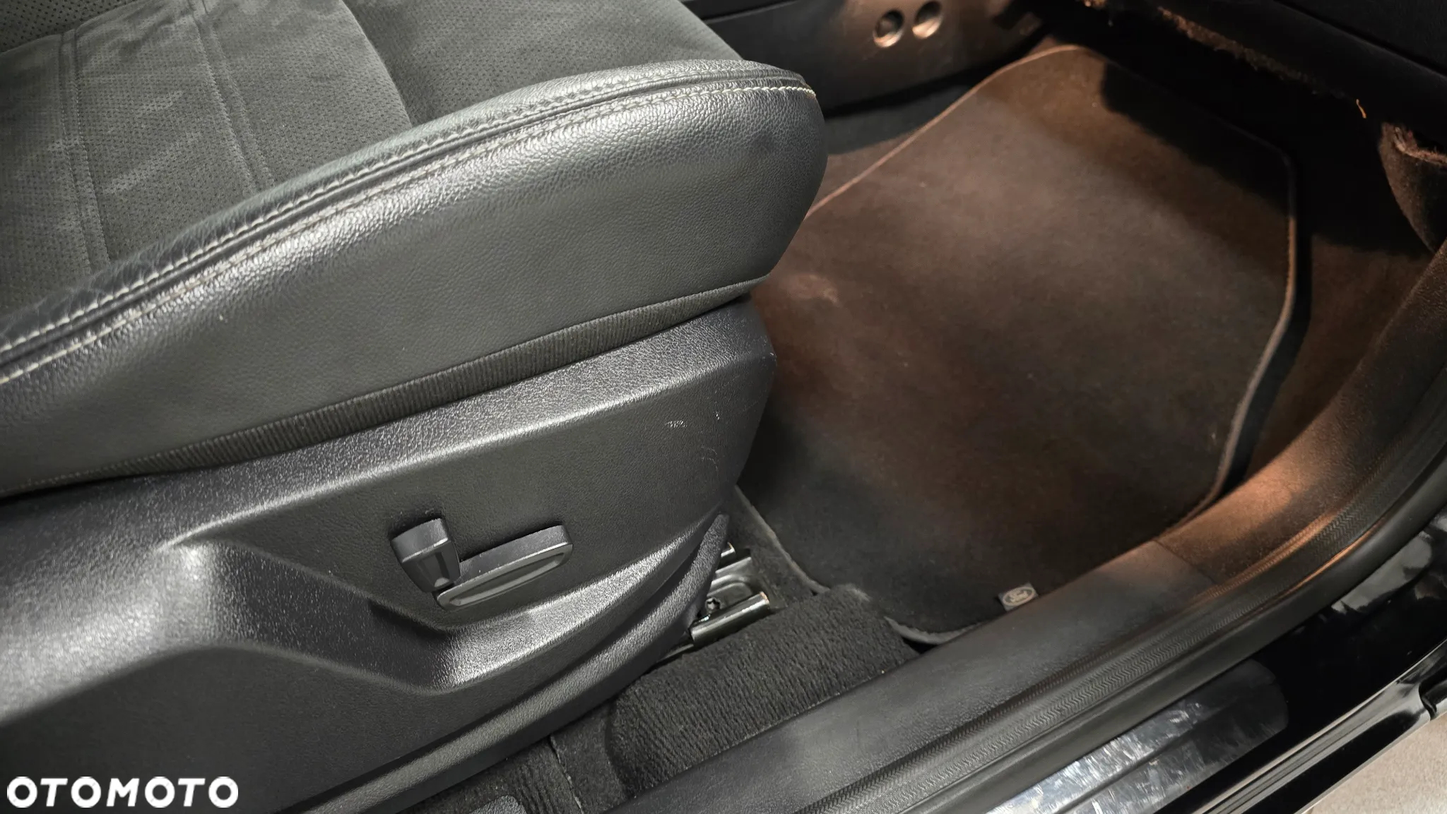 Ford Galaxy 2.0 TDCi Platinium X (Titanium) - 12