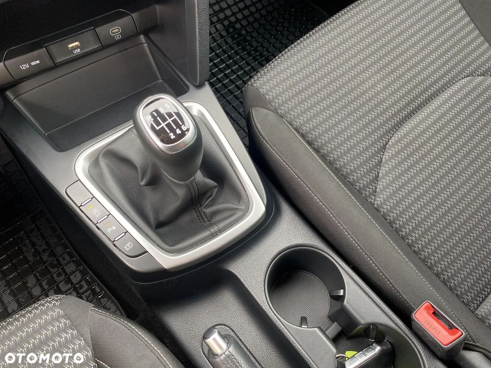 Kia Ceed 1.5 T-GDI M - 15