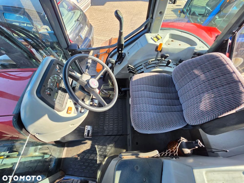 Massey Ferguson 4235 - 9