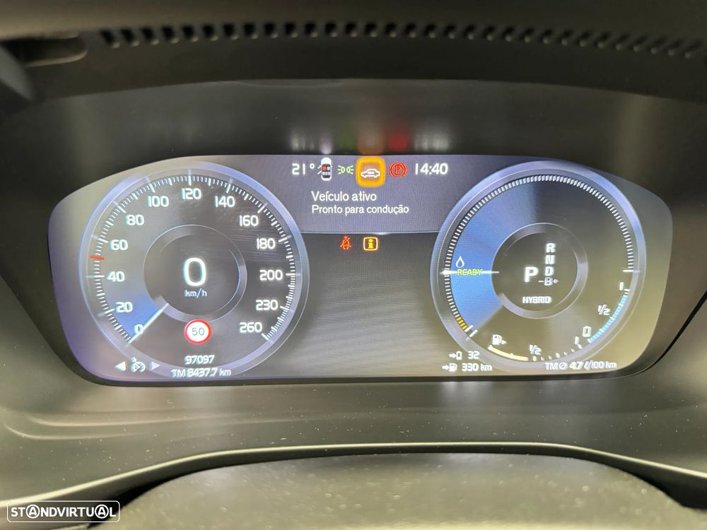 Volvo XC 40 T4 Recharge DKG Essential - 24