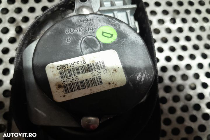 Centura siguranta fata dreapta 1K4857706AG 1K4857706AG Volkswagen VW - 3