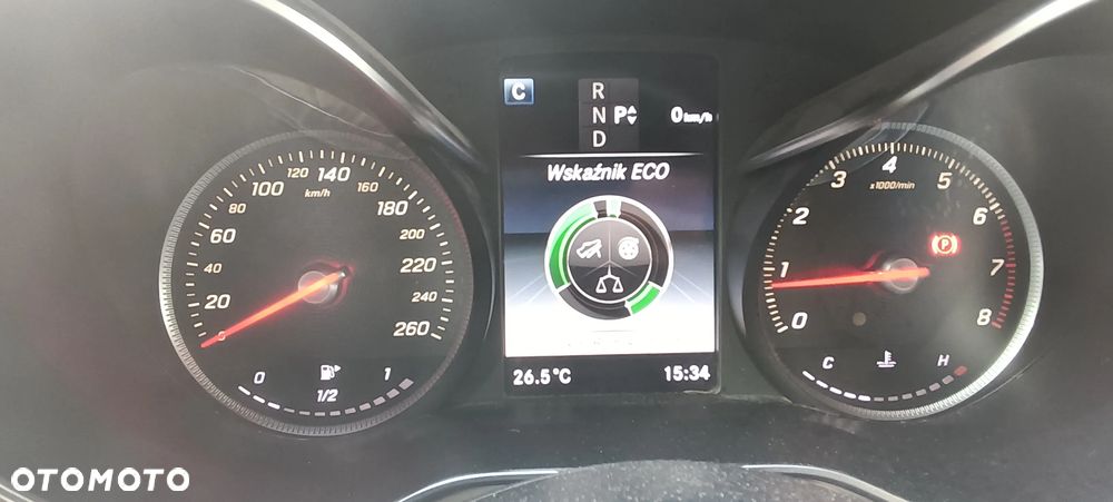 Mercedes-Benz Klasa C 300 9G-TRONIC - 28