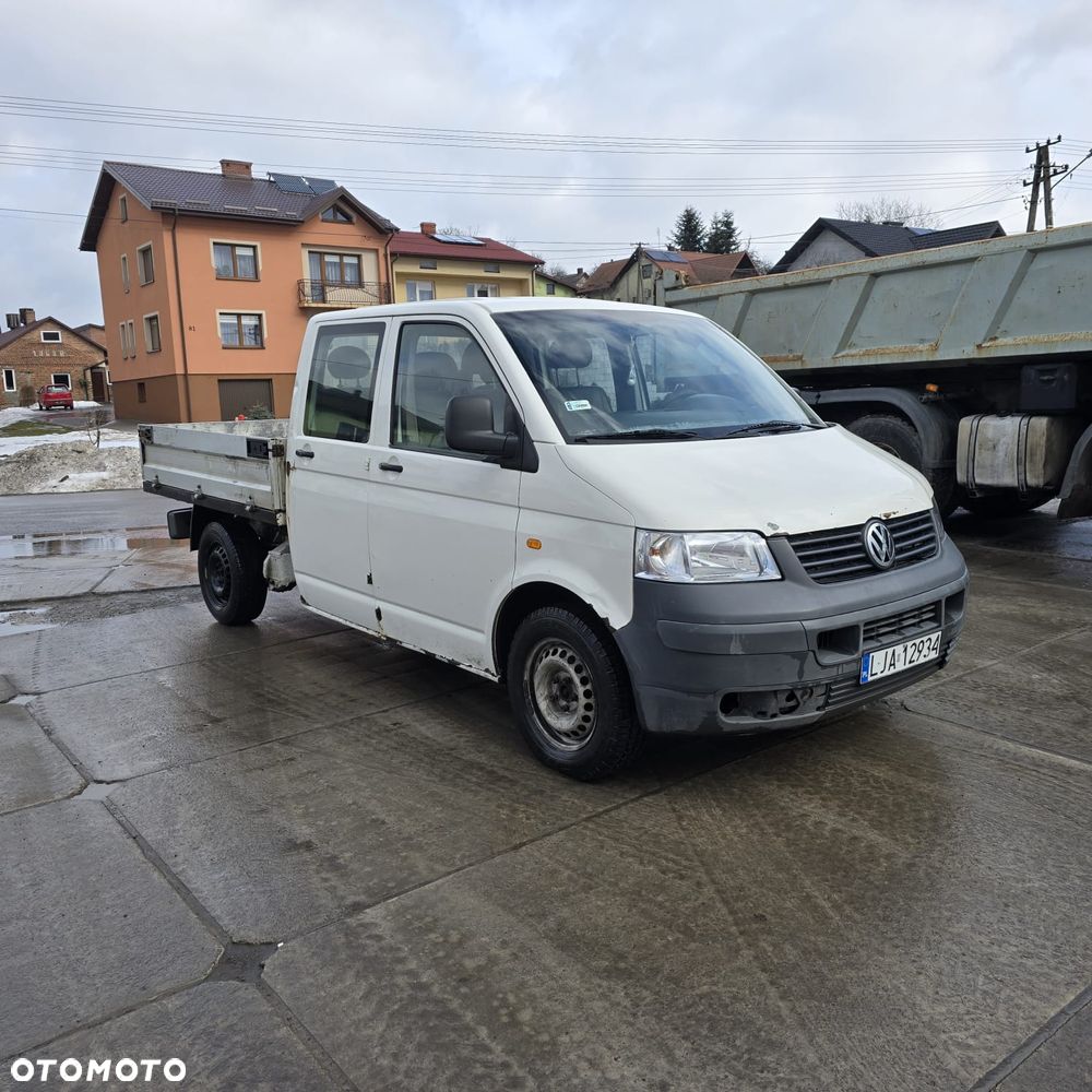 Volkswagen Transporter - 1