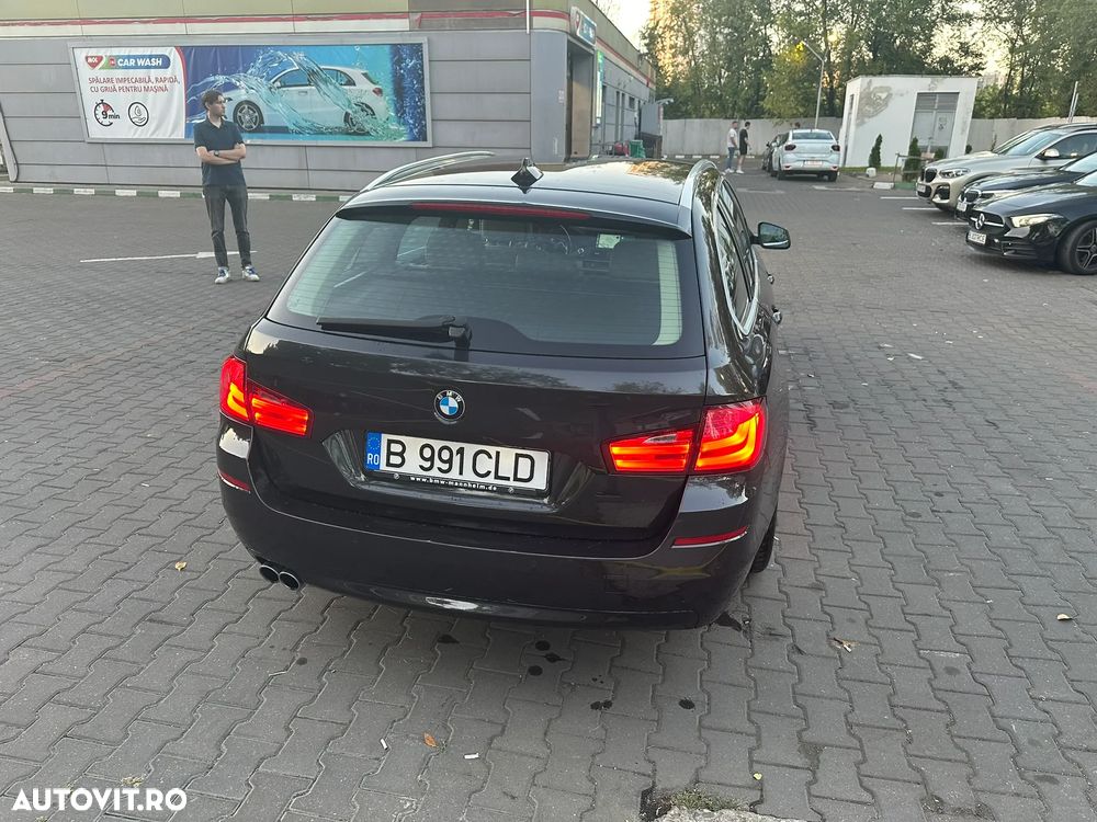 BMW Seria 5 525d xDrive Touring - 4