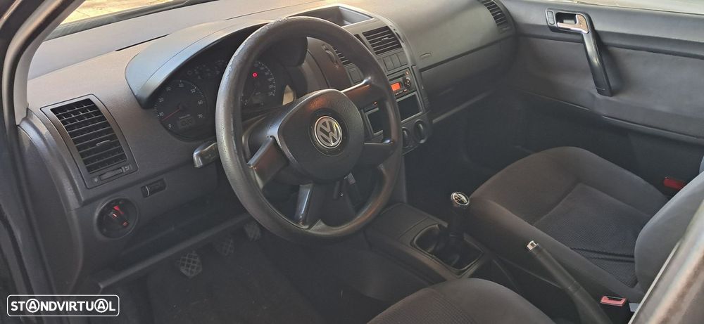 VW Polo 1.2 Conceptline - 5