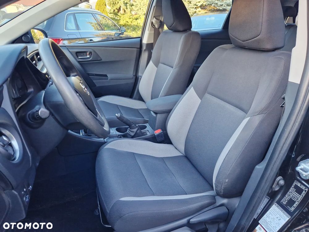 Toyota Auris 1.33 Dual-VVT-i Comfort - 20