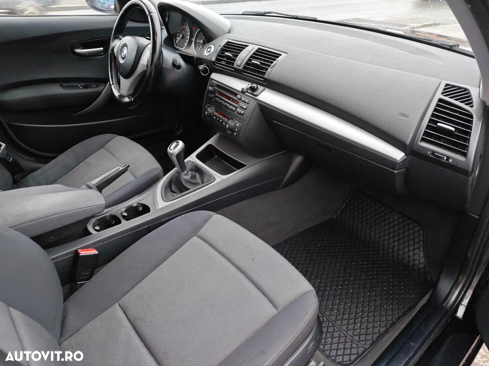 BMW Seria 1 118d - 8