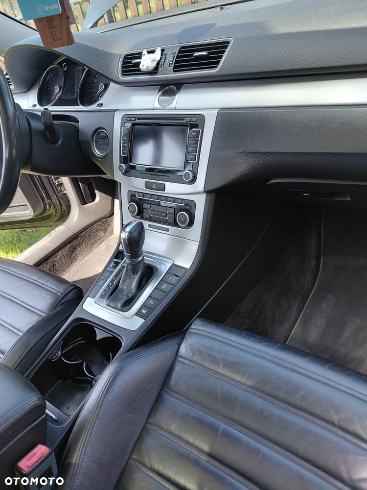 Volkswagen Passat Variant - 6