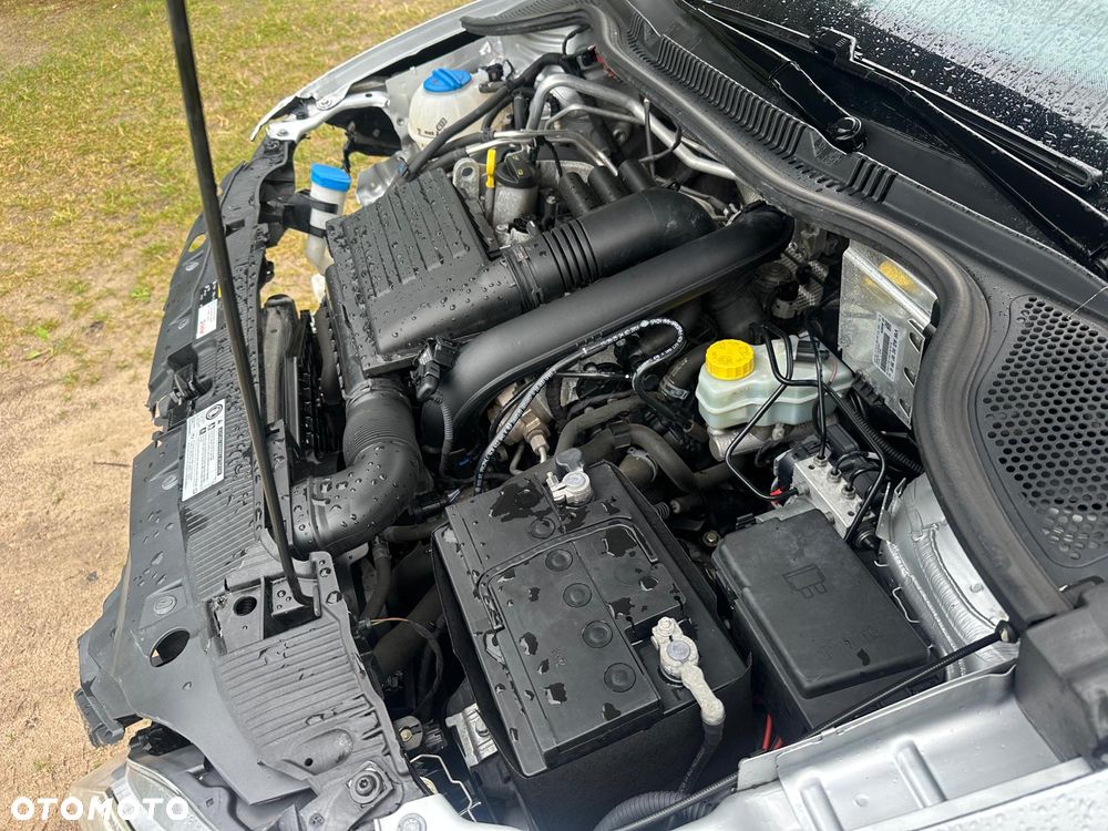 Seat Ibiza 1.2 TSI CONNECT - 17