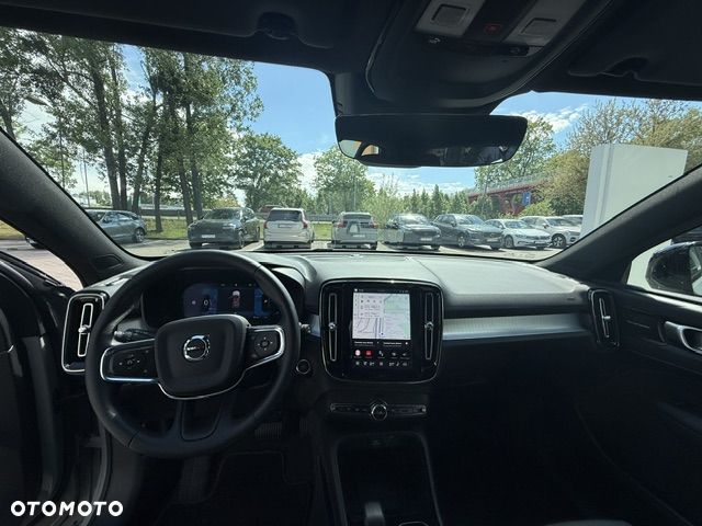 Volvo XC 40 B3 Plus Dark - 5