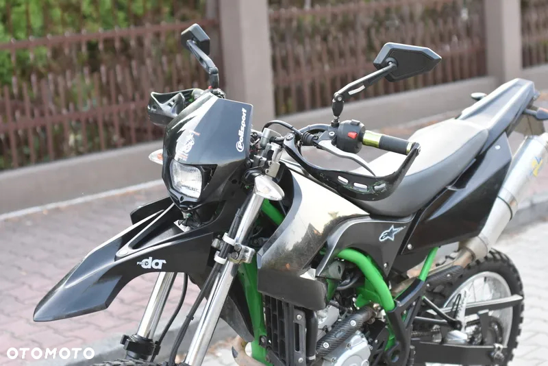 Yamaha WR - 24
