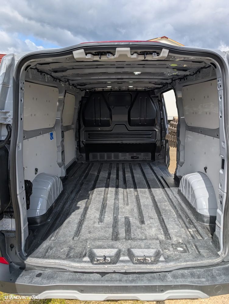 Ford NOVA TRANSIT CUSTOM N1 VAN FT320 L2 Van Trail 2.0 EcoBlue - 18