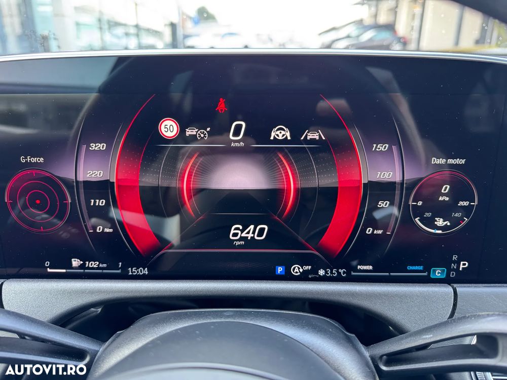 Mercedes-Benz E 200 4MATIC 9G-TRONIC AMG Line NIGHT Edition - 33