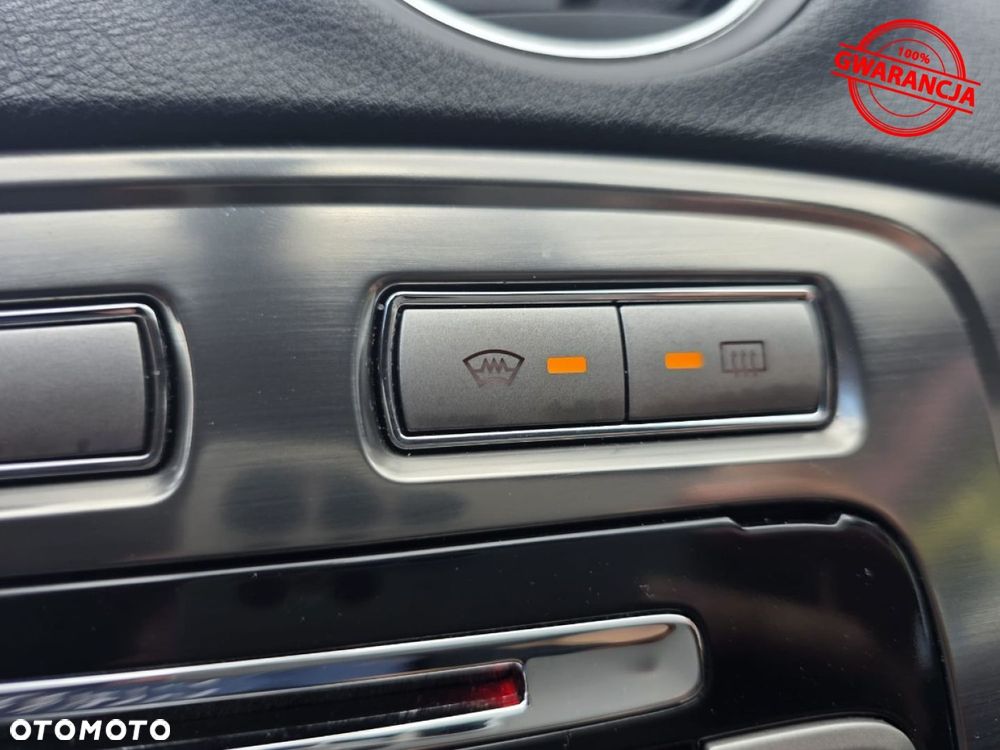 Ford Mondeo - 33