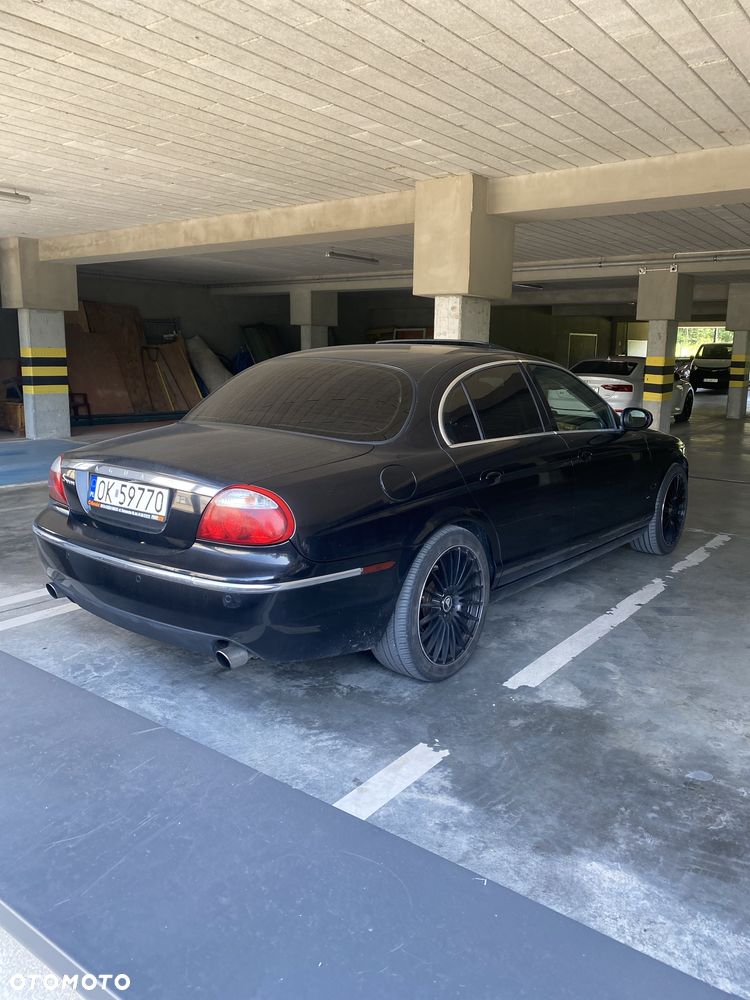 Jaguar S-Type - 2