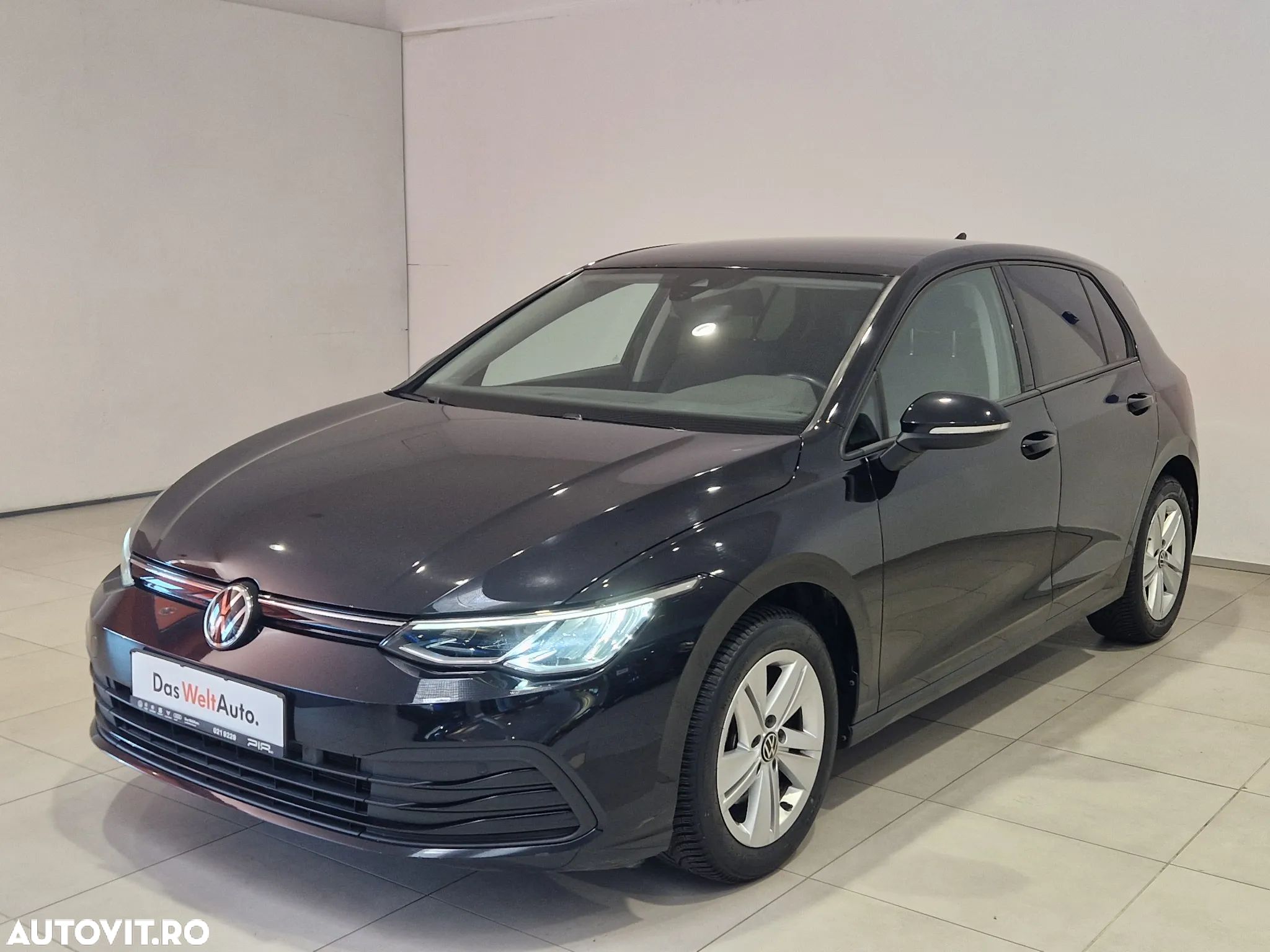 Volkswagen Golf 1.0 eTSI DSG MHEV Life - 1