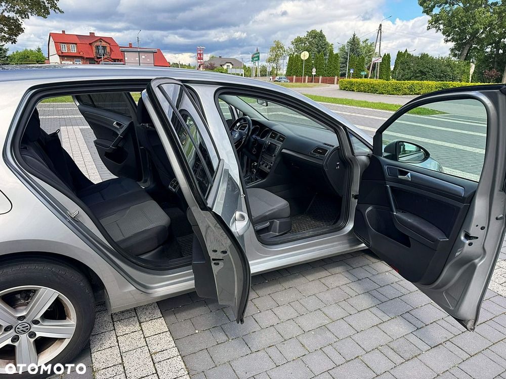Volkswagen Golf 1.6 TDI Comfortline - 7