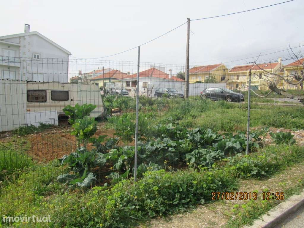 Terreno p/ construção em Santa Iria da Azóia - Grande imagem: 3/6