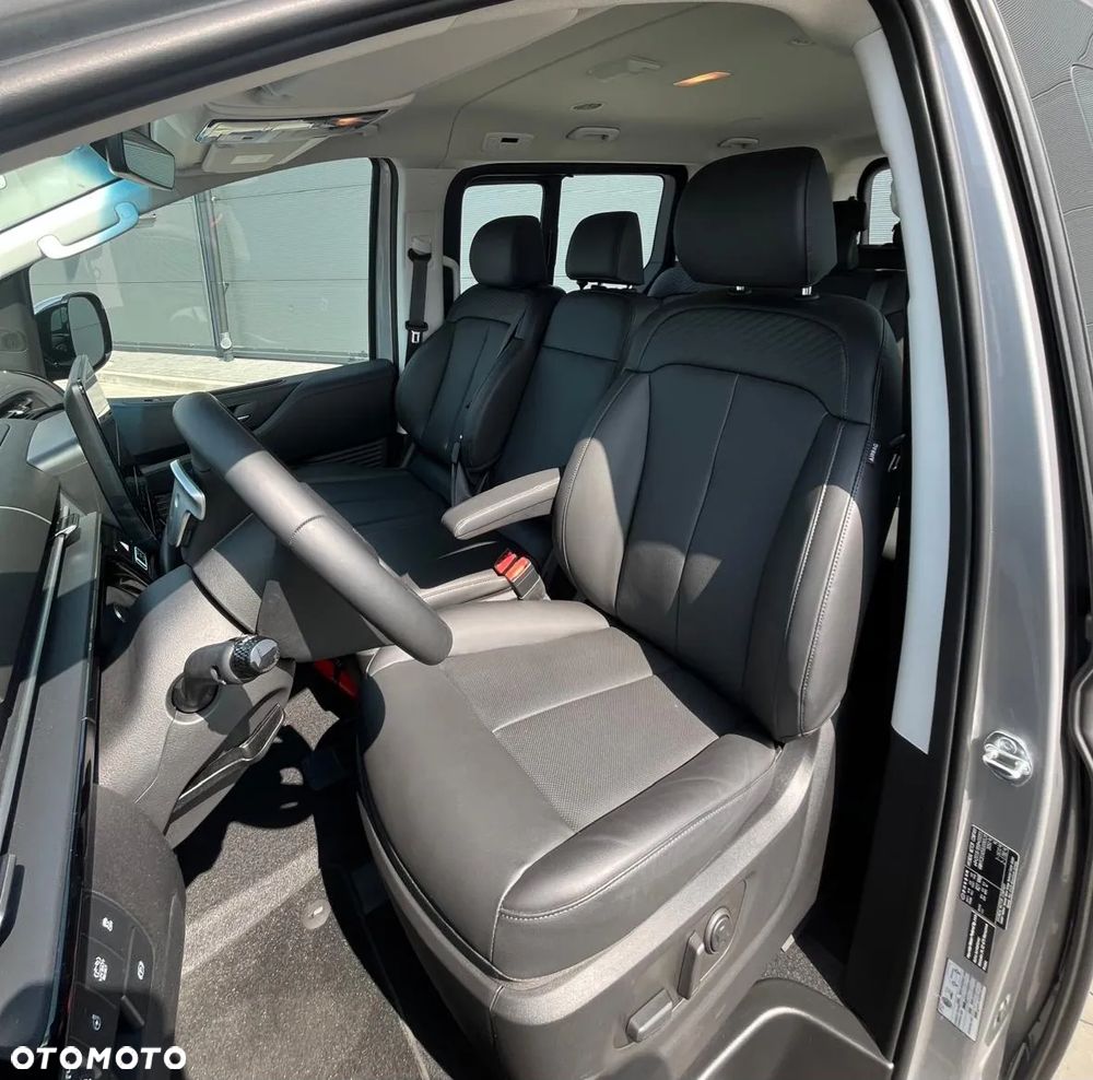 Hyundai Staria 1.6 T-GDI HEV Smart VIP - 10