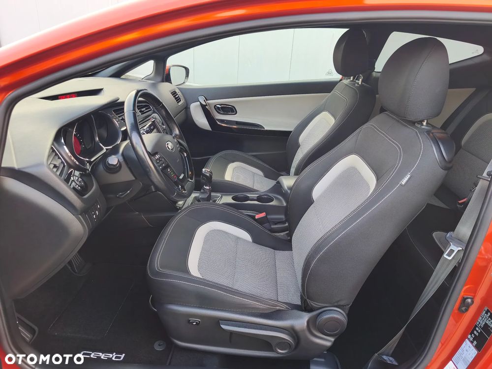 Kia ProCeed 1.6 GDI Spirit - 28