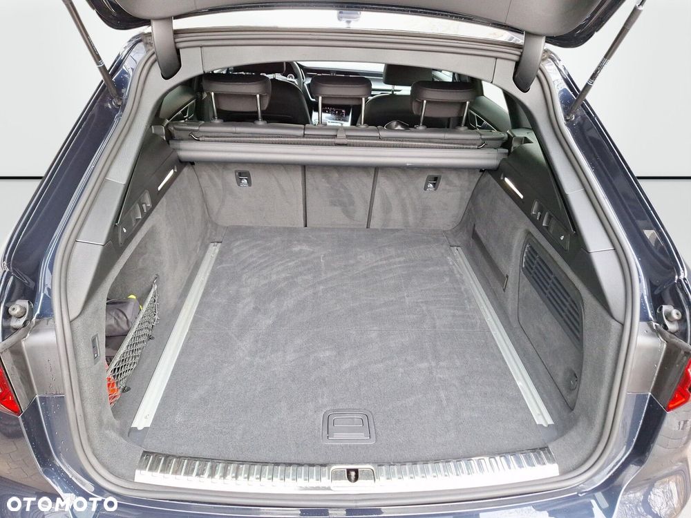 Audi A6 Avant - 32