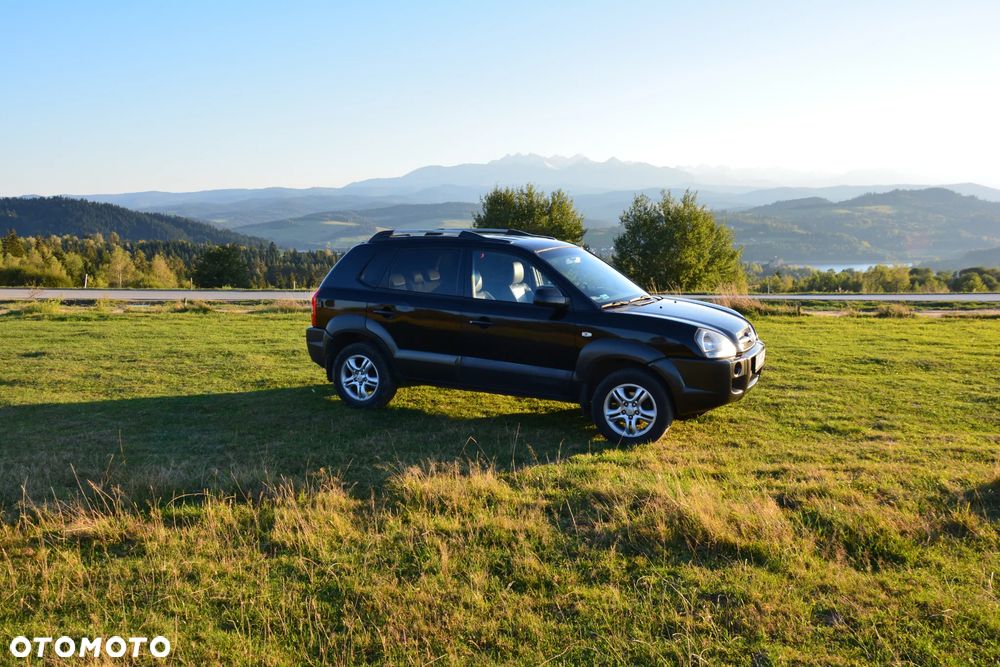 Hyundai Tucson - 2