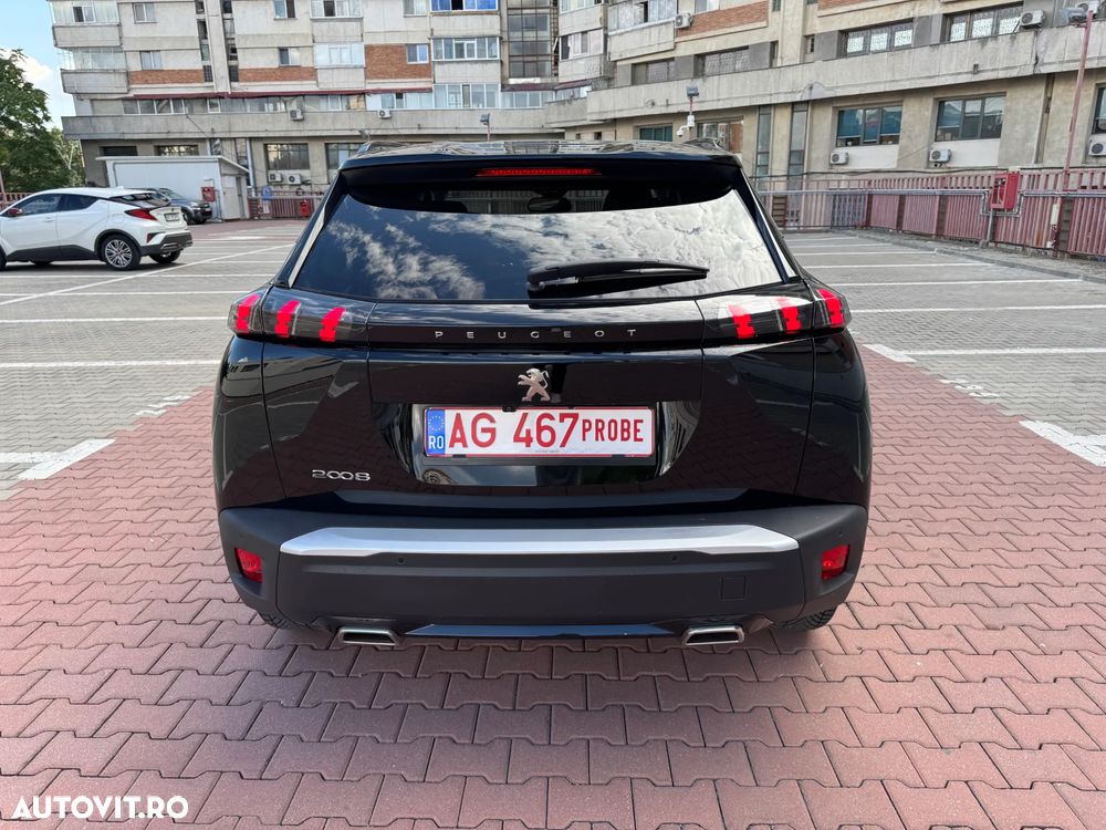 Peugeot 2008 PureTech 130 EAT8 Allure Pack - 36