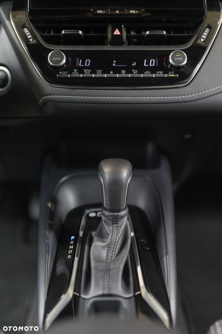Toyota Corolla - 28