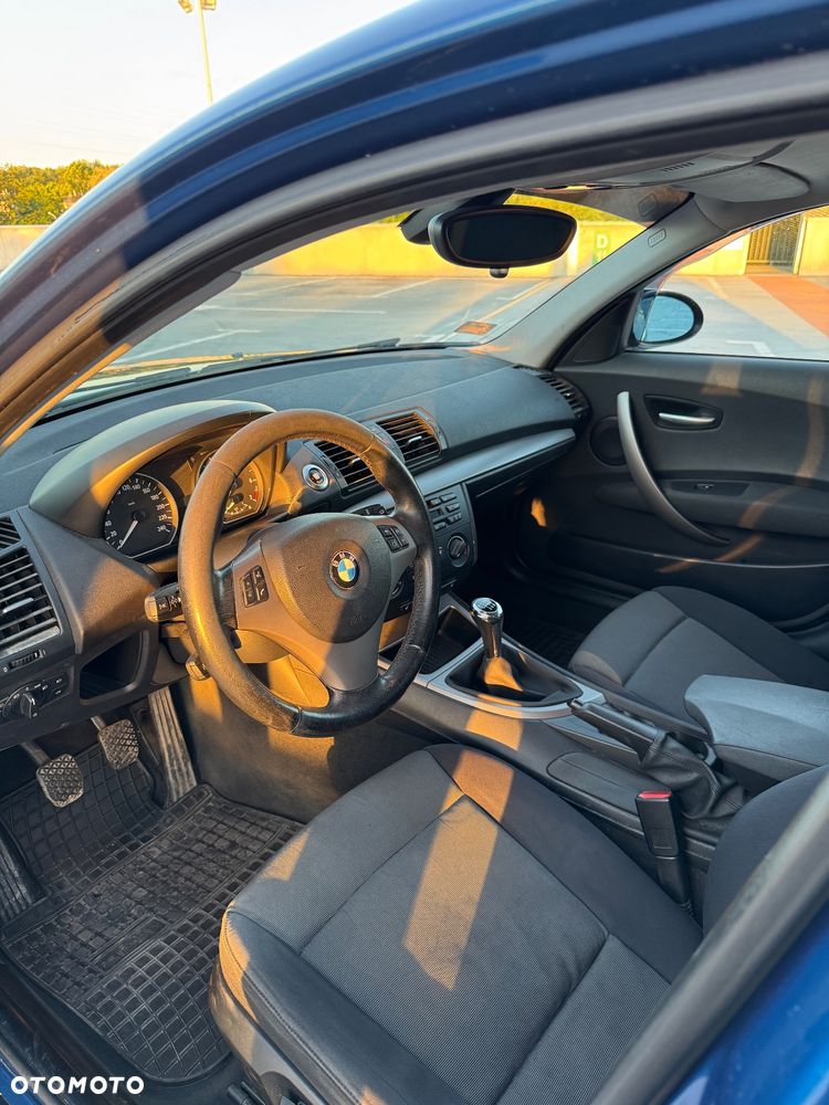BMW Seria 1 - 10