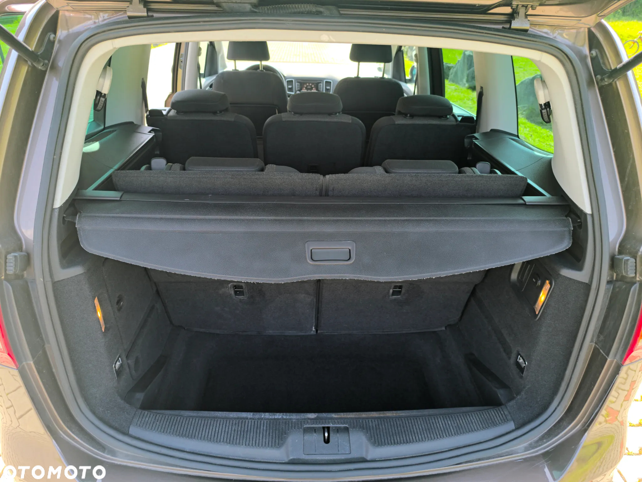 Volkswagen Sharan 1.4 TSI BlueMotion Technology Comfortline - 16