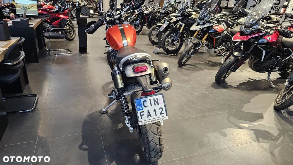Triumph Scrambler - 5