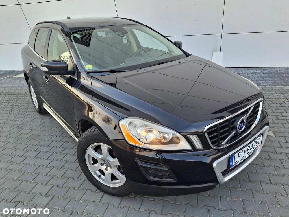 Volvo XC 60 D3 Momentum - 10
