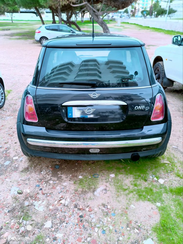 MINI 3 Portas One 1.4 D - 2