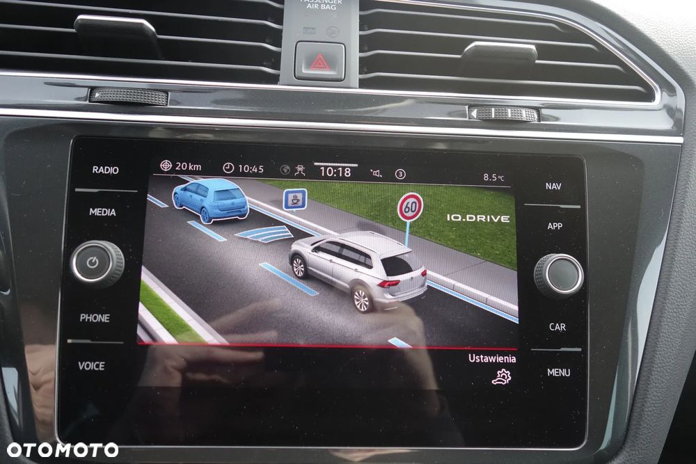 Volkswagen Tiguan 2.0 TSI 4Mot Elegance DSG - 26