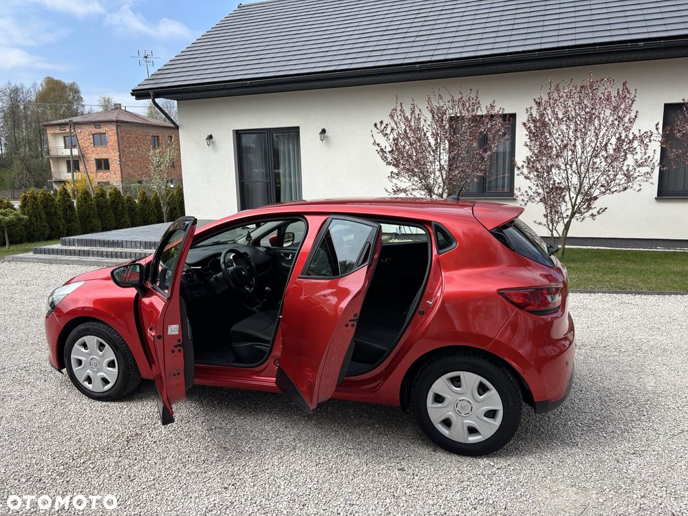Renault Clio - 6