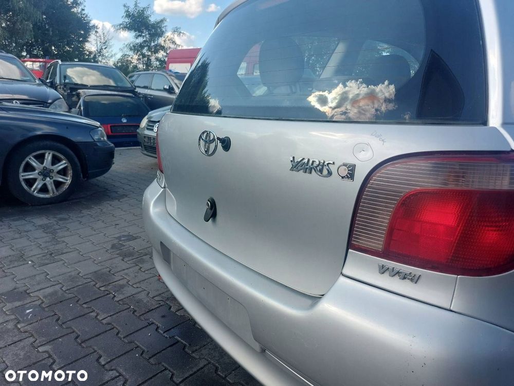 KLAPA BAGAŻNIKA TOYOTA YARIS I 199 - 6