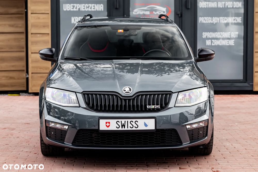 Skoda Octavia 2.0 TDI DSG RS - 4