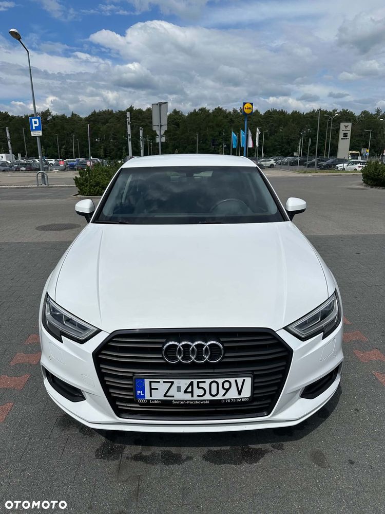 Audi A3 Limousine 35 TFSI S tronic - 3