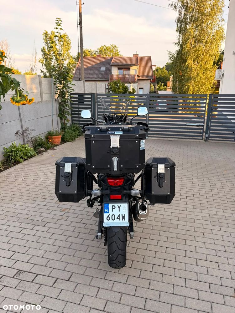 Suzuki DL - 2