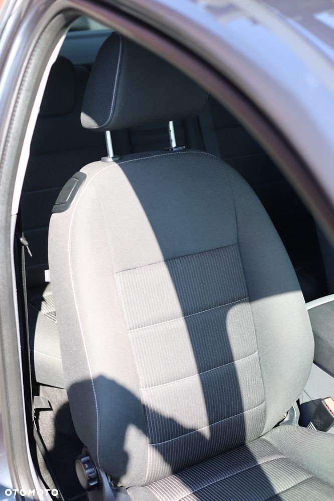 Ford Focus 1.8 Titanium - 30