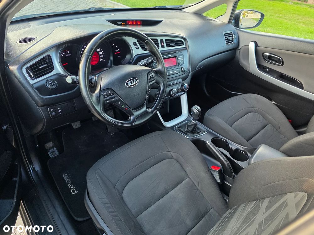 Kia Ceed 1.4 CVVT - 13