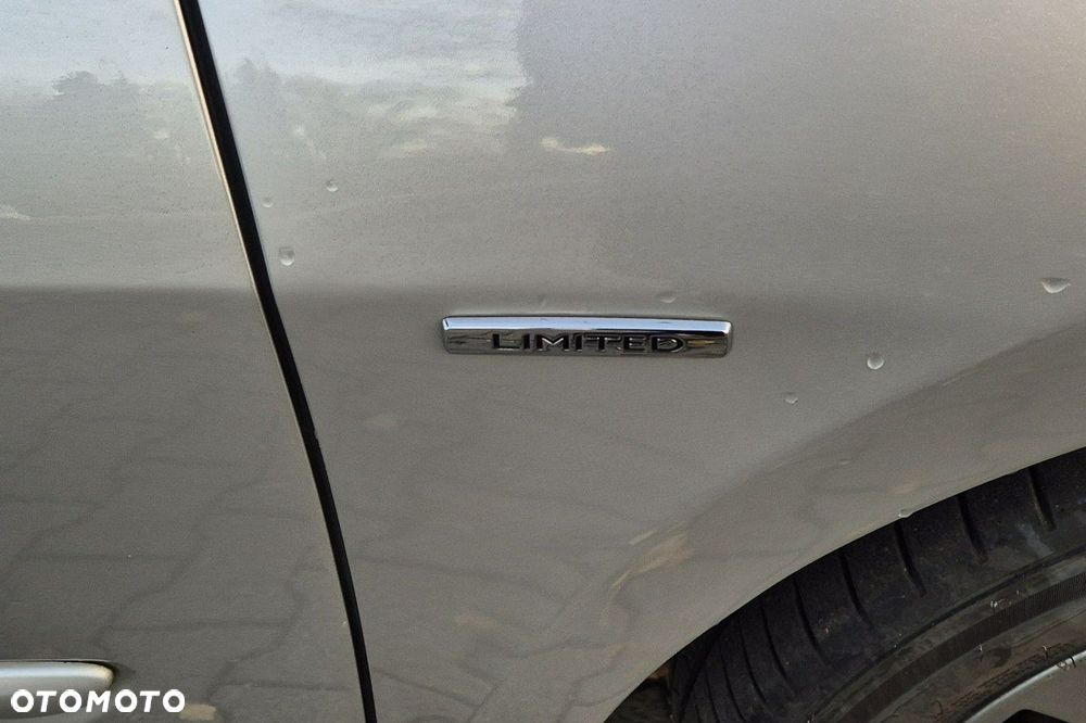 Renault Laguna dCi 110 FAP Limited - 17