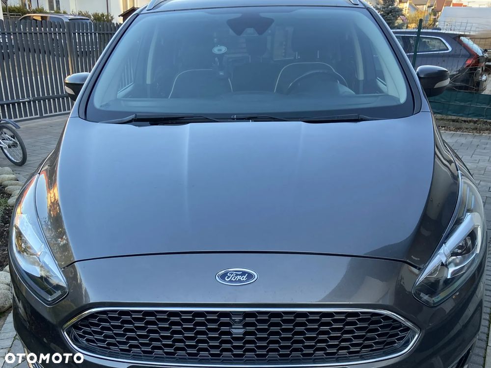 Ford S-Max 2.0 TDCi 4WD Vignale PowerShift - 4