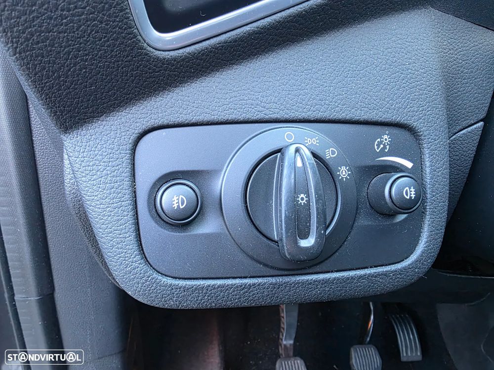 Ford Kuga 2.0 TDCi Titanium - 11