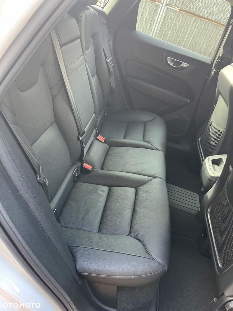 Volvo XC 60 D4 Inscription - 6