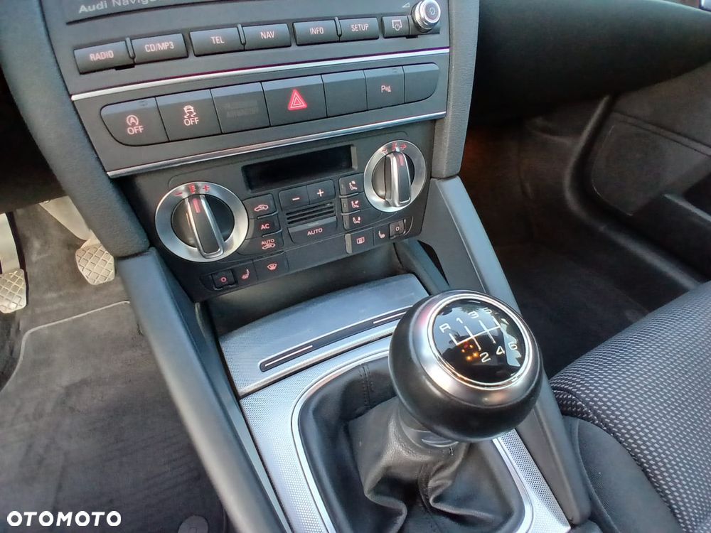 Audi A3 Sportback 2.0 TDI DPF S line Sportpaket - 8