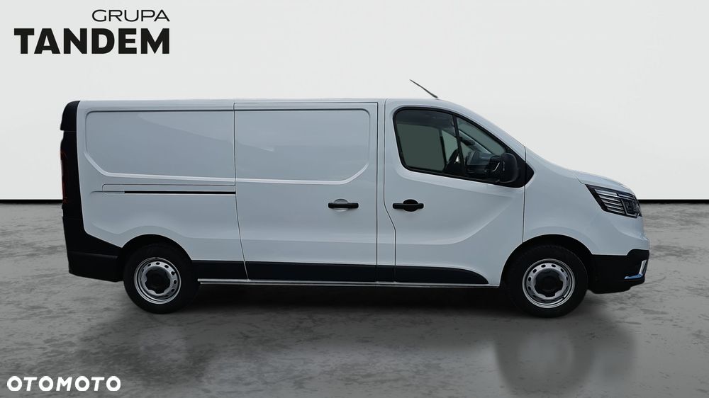 Renault Nowy Trafic - 11