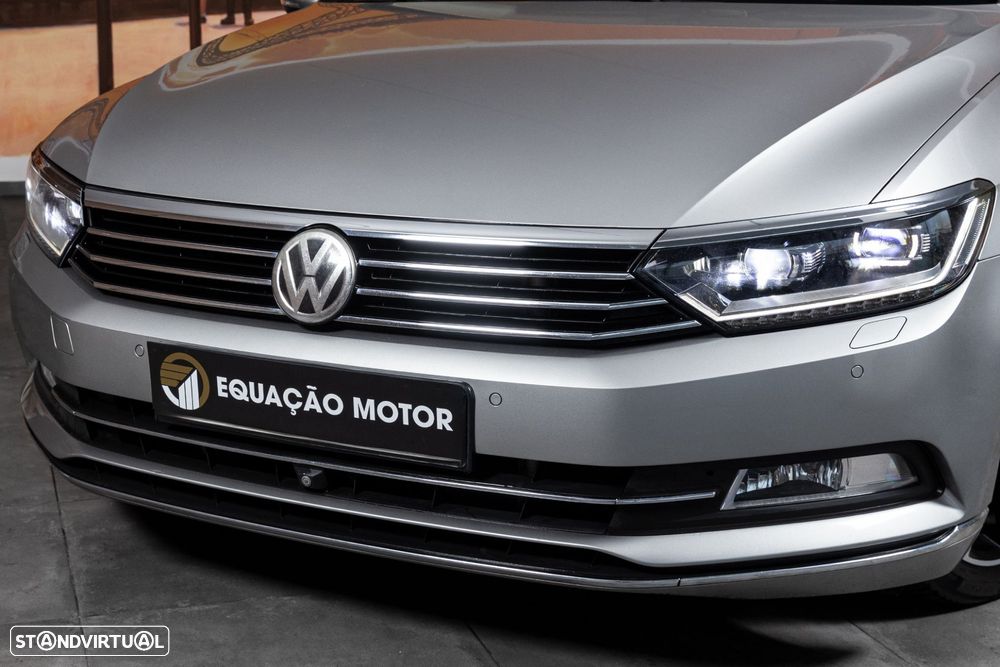 VW Passat Variant 2.0 TDi Highline DSG 4Motion - 6